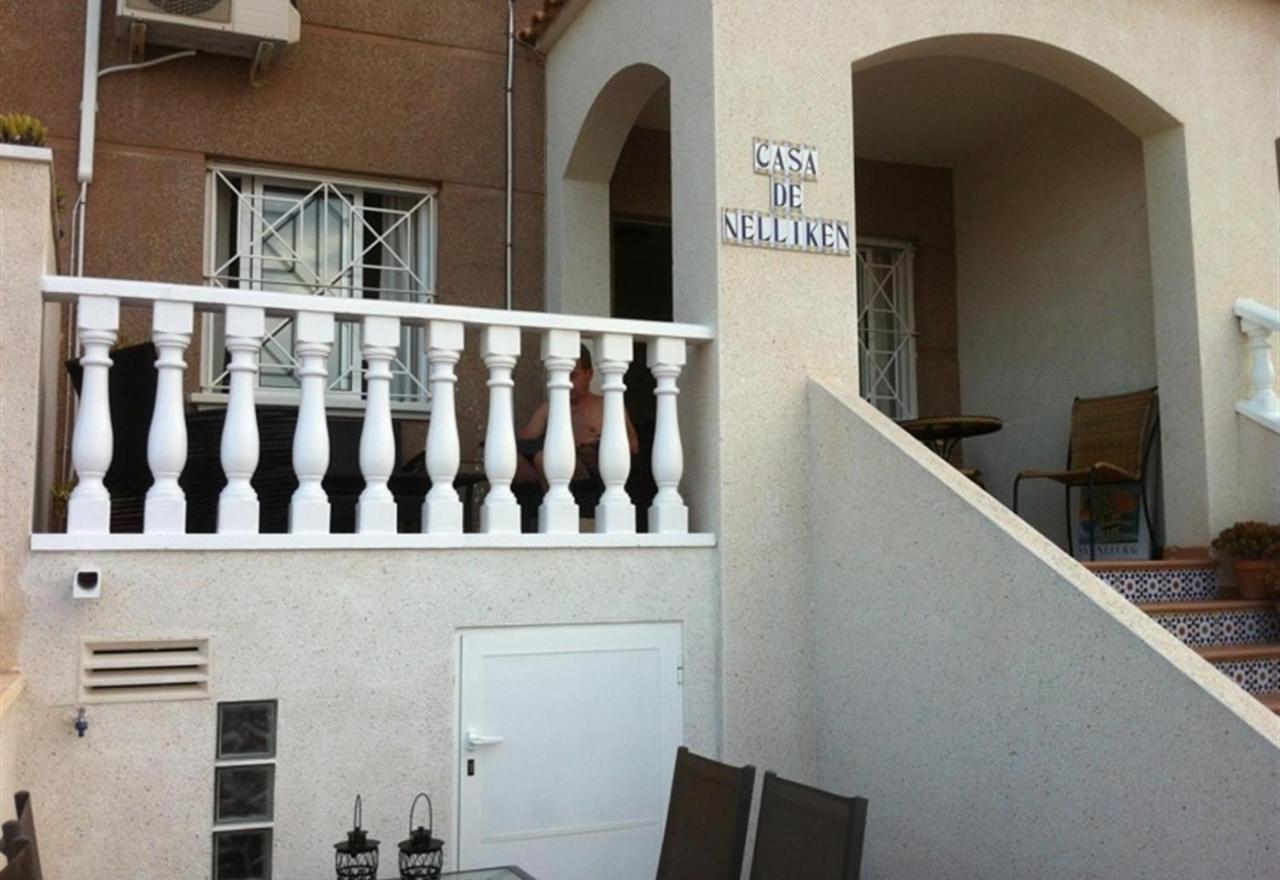 Villa Casa de Nelliken Torrevieja Esterno foto